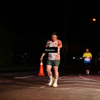 Runner Photo 4984091