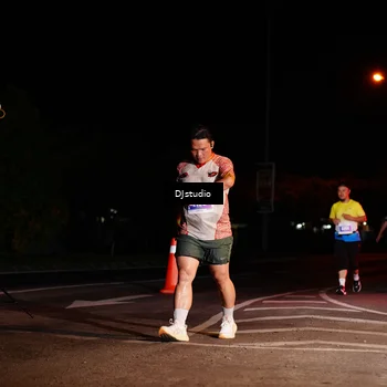 Runner Photo 4984101