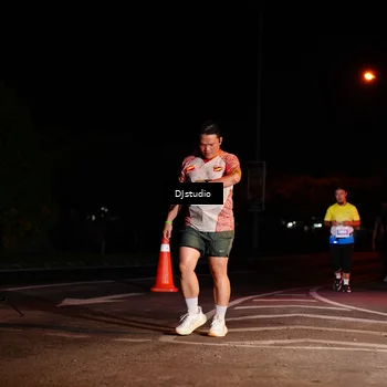 Runner Photo 4984114