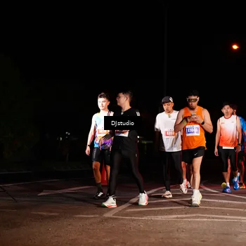 Runner Photo 4984143