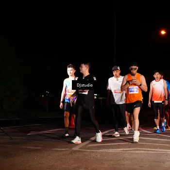 Runner Photo 4984145