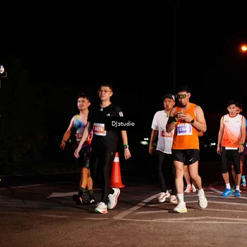 Runner Photo 4984163