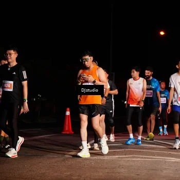 Runner Photo 4984165