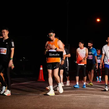 Runner Photo 4984169