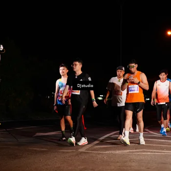 Runner Photo 4984172