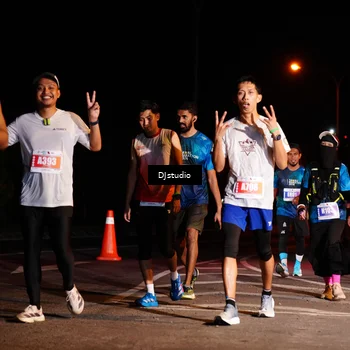 Runner Photo 4984203