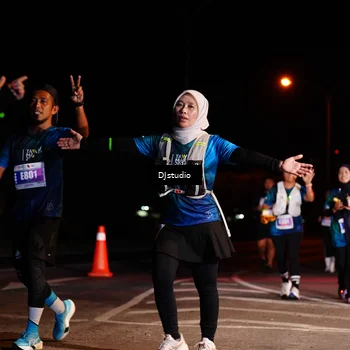 Runner Photo 4984272