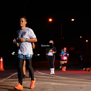 Runner Photo 4984344