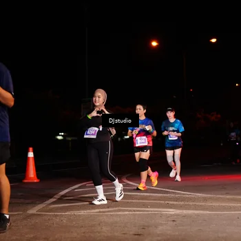 Runner Photo 4984365