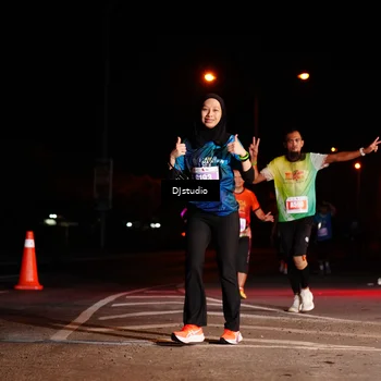 Runner Photo 4984387