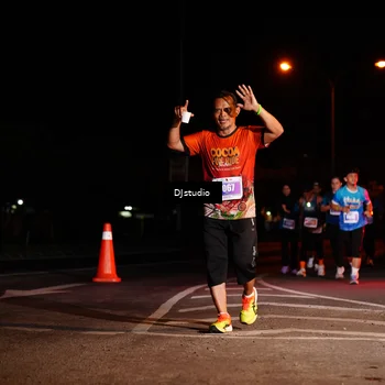 Runner Photo 4984432