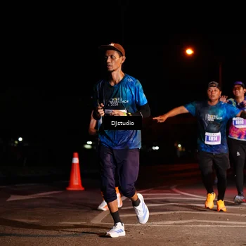 Runner Photo 4984471