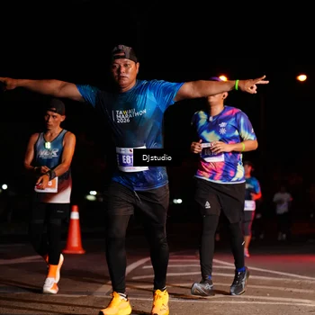 Runner Photo 4984503