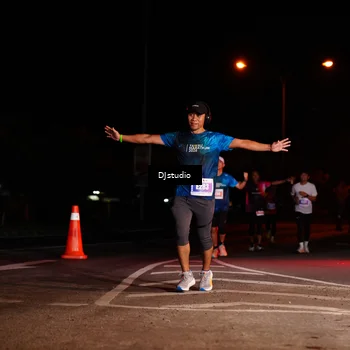 Runner Photo 4984512