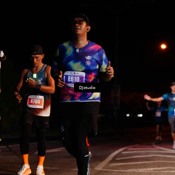 Runner Photo 4984513