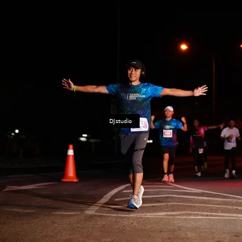 Runner Photo 4984526