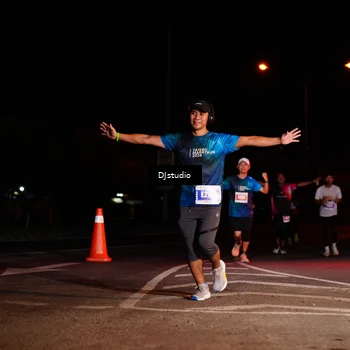 Runner Photo 4984544