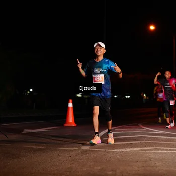 Runner Photo 4984545