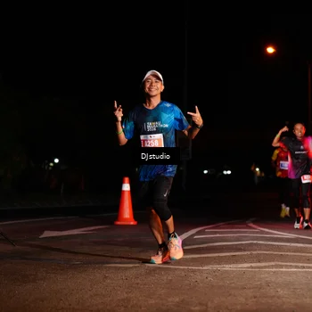 Runner Photo 4984549