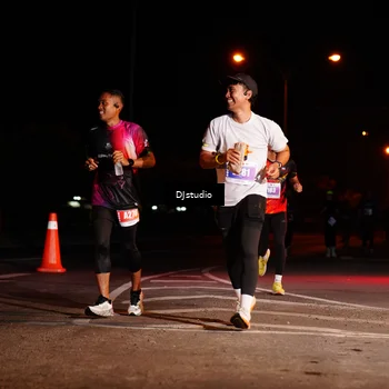 Runner Photo 4984563