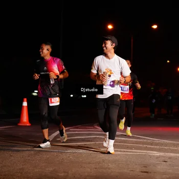 Runner Photo 4984567