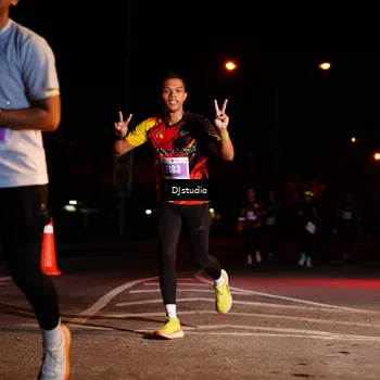 Runner Photo 4984574