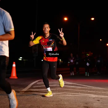 Runner Photo 4984576
