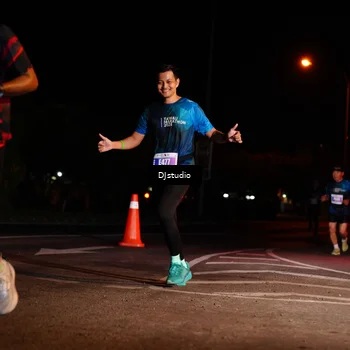 Runner Photo 4984609