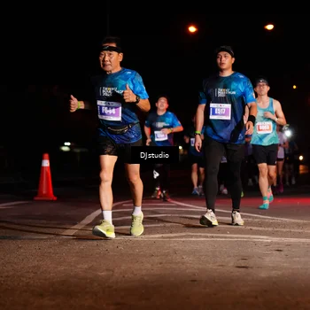 Runner Photo 4984631