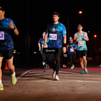 Runner Photo 4984640
