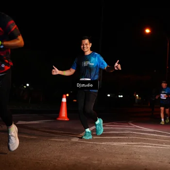 Runner Photo 4984649