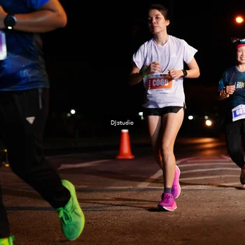 Runner Photo 4984673