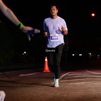 Runner Photo 4984725