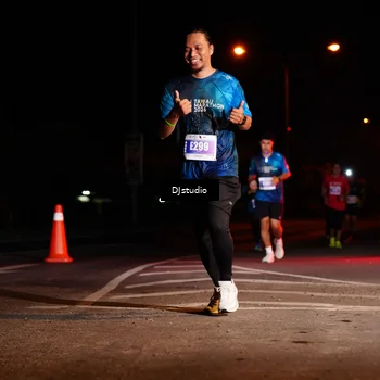Runner Photo 4984740