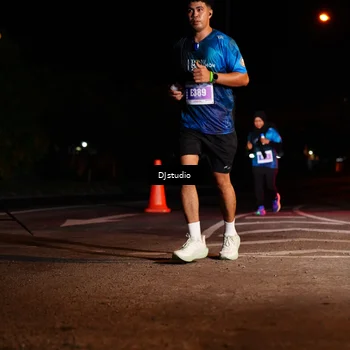 Runner Photo 4984752