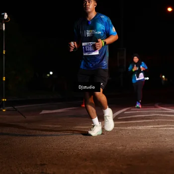 Runner Photo 4984760