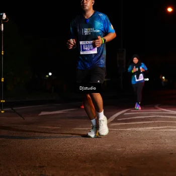 Runner Photo 4984762