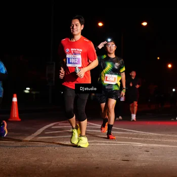 Runner Photo 4984773