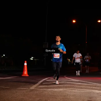 Runner Photo 4984912