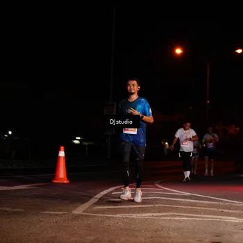 Runner Photo 4984914