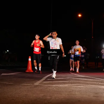 Runner Photo 4984933