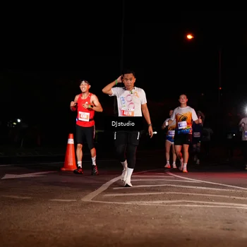 Runner Photo 4984935