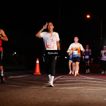 Runner Photo 4984944