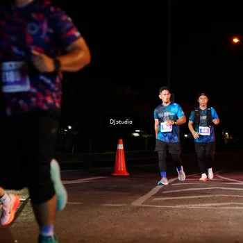 Runner Photo 4985011