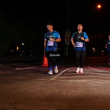 Runner Photo 4985024