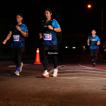 Runner Photo 4985042