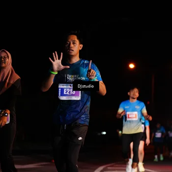 Runner Photo 4985078