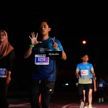 Runner Photo 4985079
