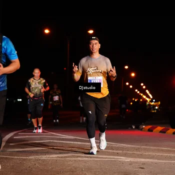 Runner Photo 4985256