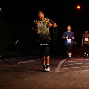 Runner Photo 4985273